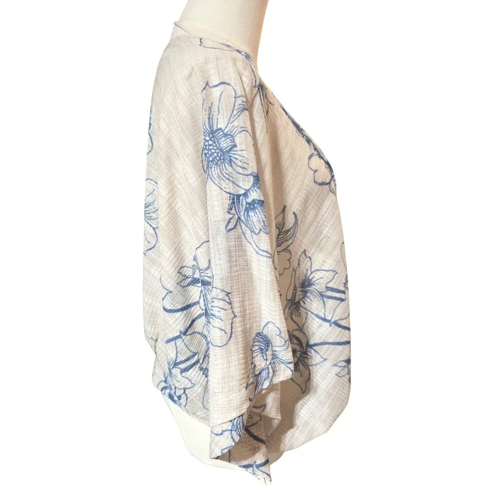 Free People Blue Floral‎ Print Dolman Sleeve V Neck Kimono Style Top M